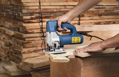 MÁY CƯA SỌC LÀ GÌ? CÔNG DỤNG VÀ TOP SẢN PHẨM ĐÁNG MUA NHẤT 2025!